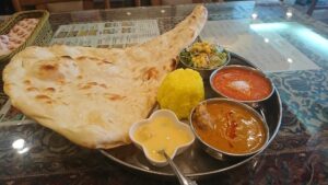 インドカレーとナン